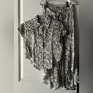 Surf Gypsy Gray and White Patterned  2 Piece Set Can Be Worn Over Swimsuit